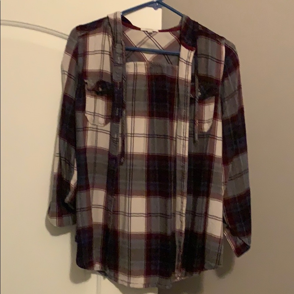 Large flannel with hoodie. Maurice’s brand